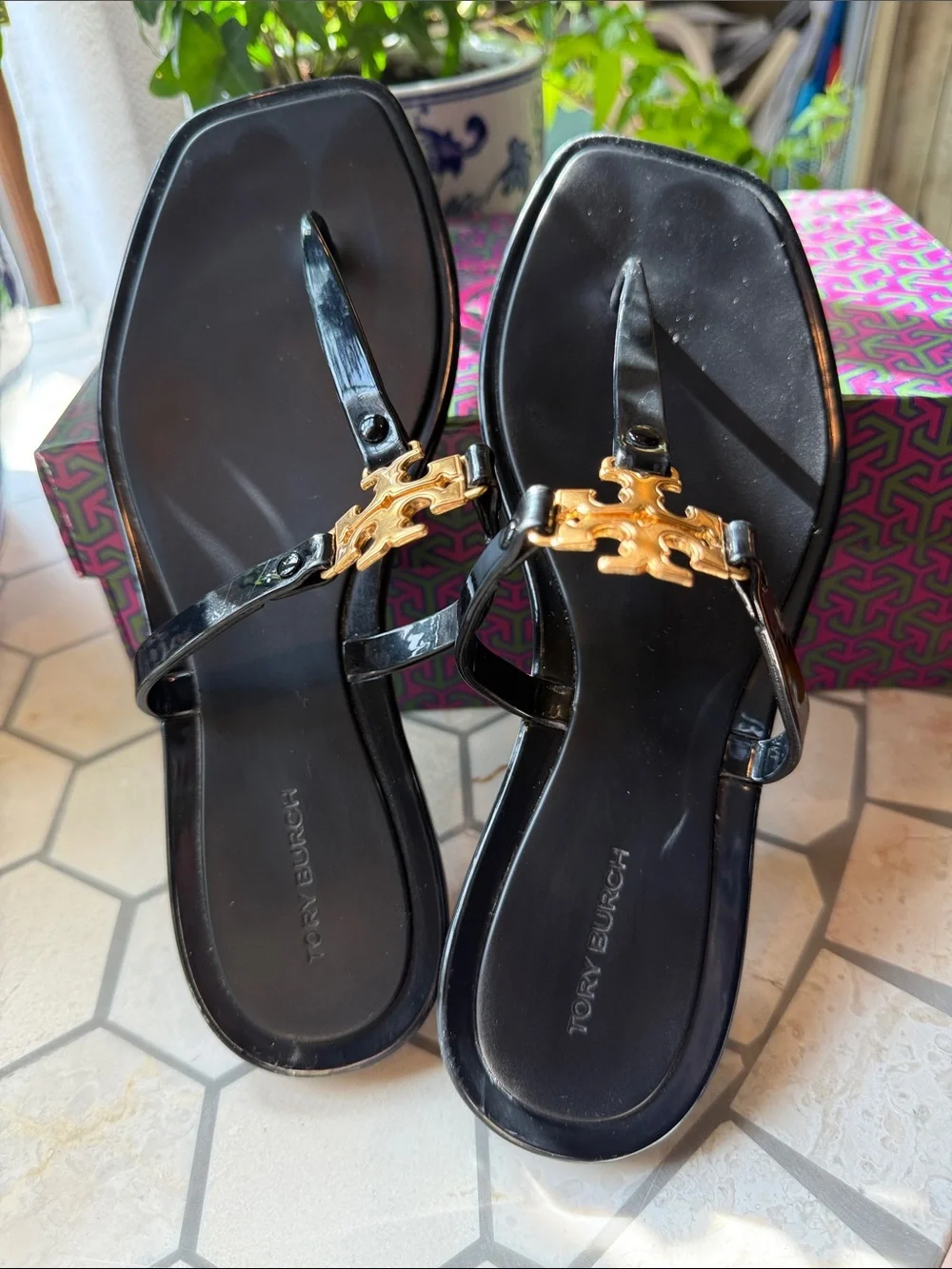 🖤⭐️🖤 Tory Burch Roxanne Jelly Sandals